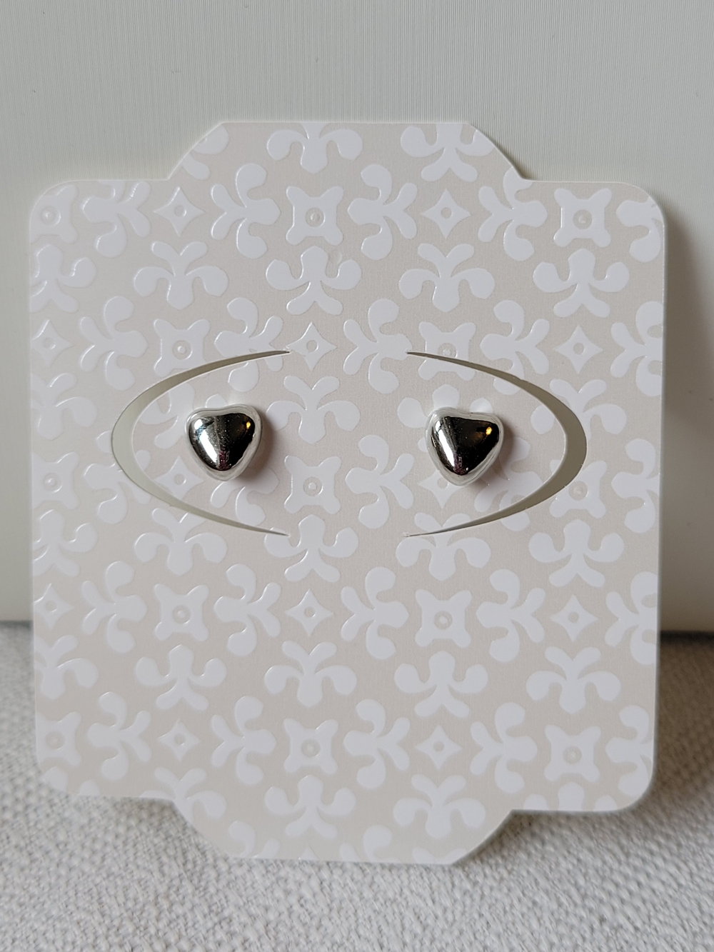 5/$25💎 Silver Heart Stud Earrings